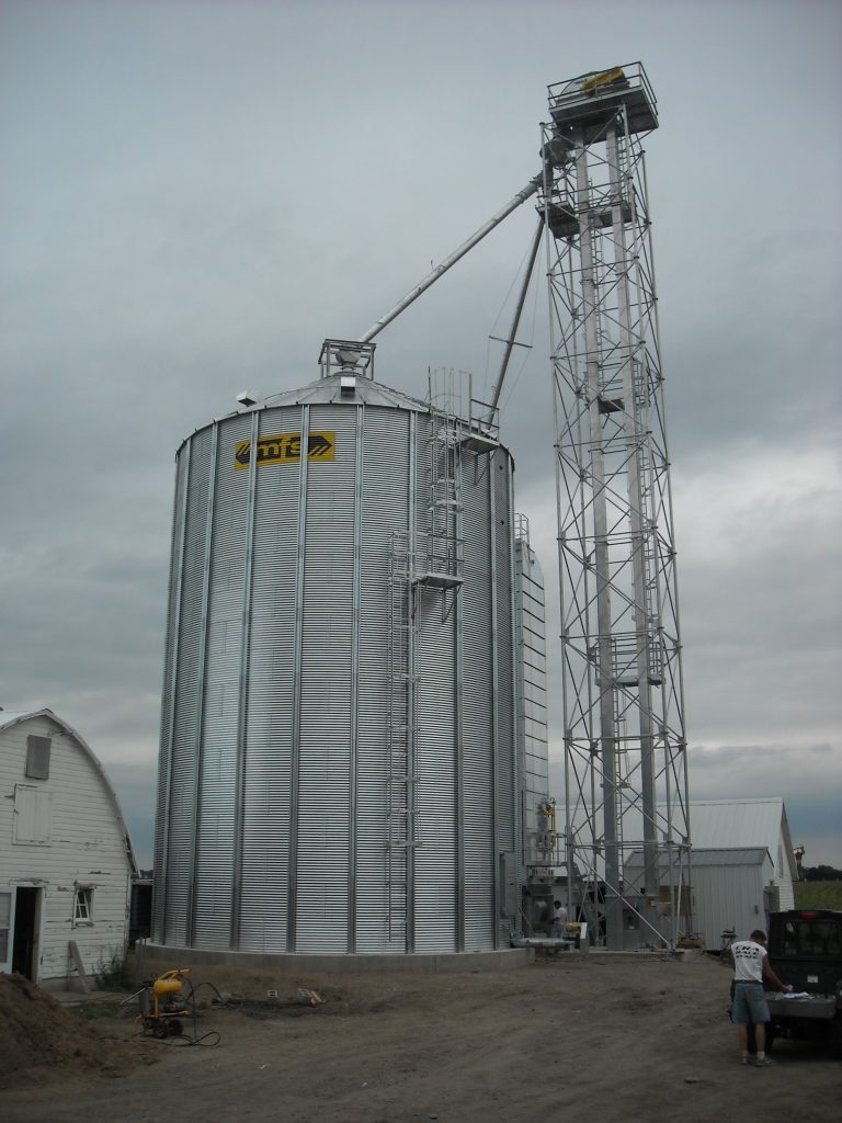 Grain Storage - Whitcomb Brothers Grain Systems